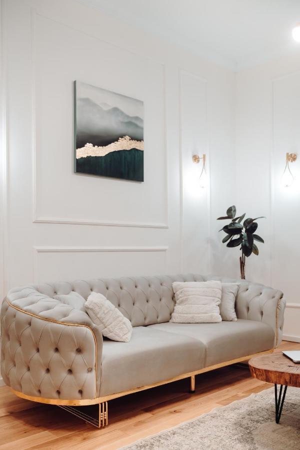 Fabulous And Fancy City Center Designer Apartment Cluj-Napoca Eksteriør bilde