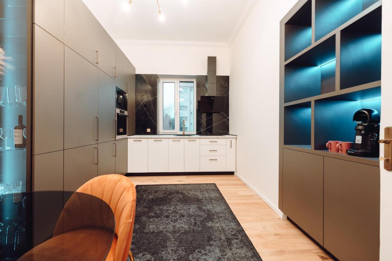 Fabulous And Fancy City Center Designer Apartment Cluj-Napoca Eksteriør bilde
